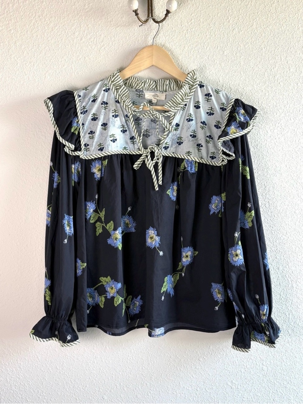 Entro Floral Peasant Blouse